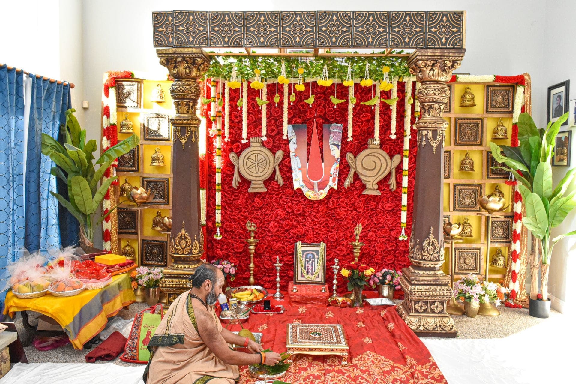 Custom Decor
& Pooja