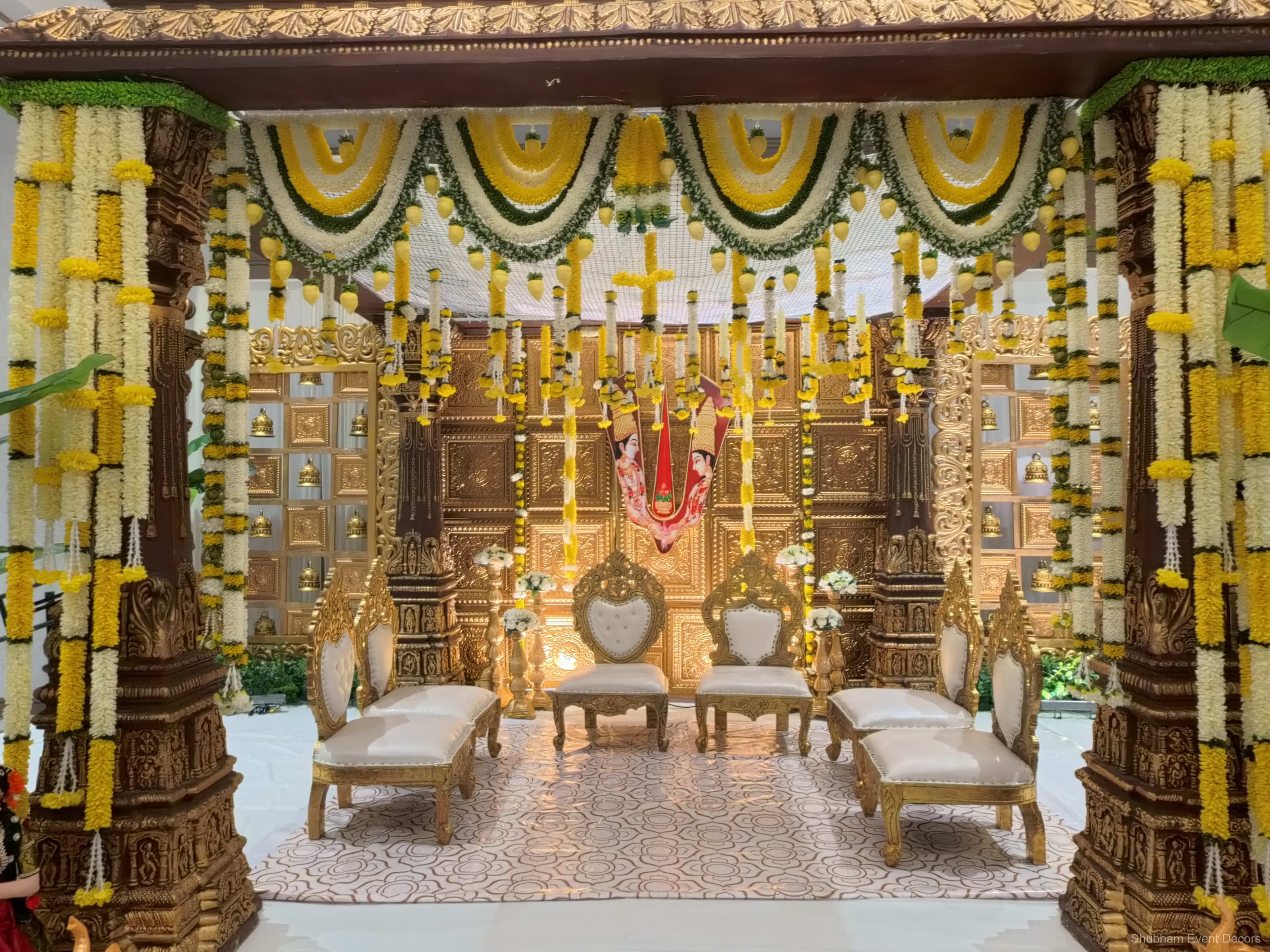 Weddings, Receptions
& Mandaps